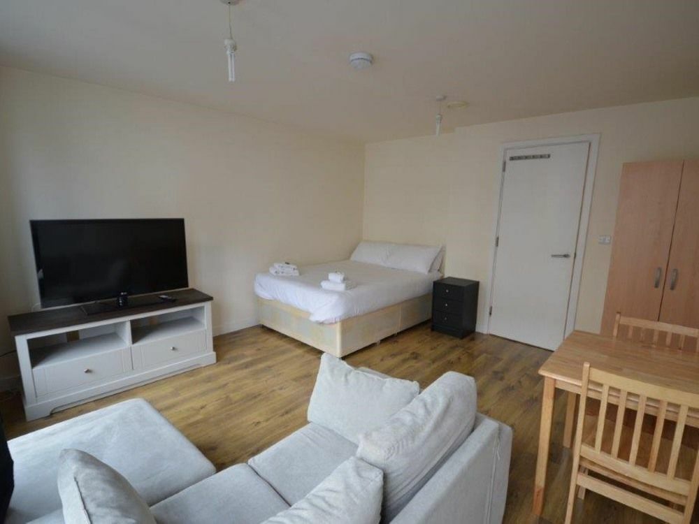 Central Comfort Serviced 3* Londra
